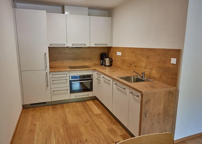 Kovarna 4*